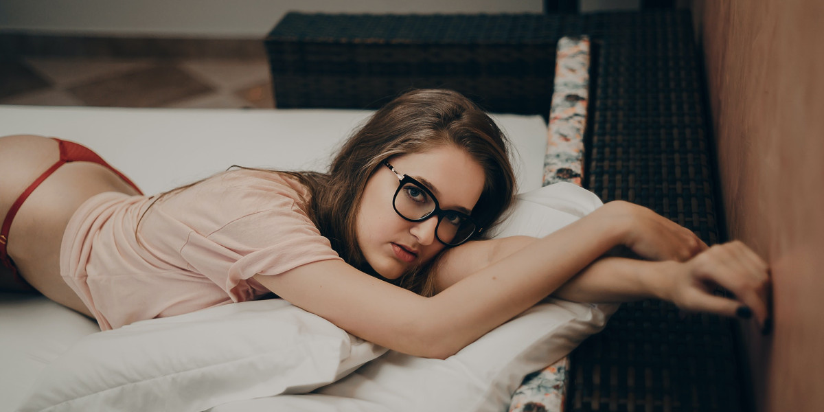 Hire Escorts in Saraswati Vihar for Best Sexual and Girlfriend Services Via EscortGram